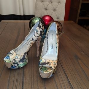Chinese Laundry Peep toe pump